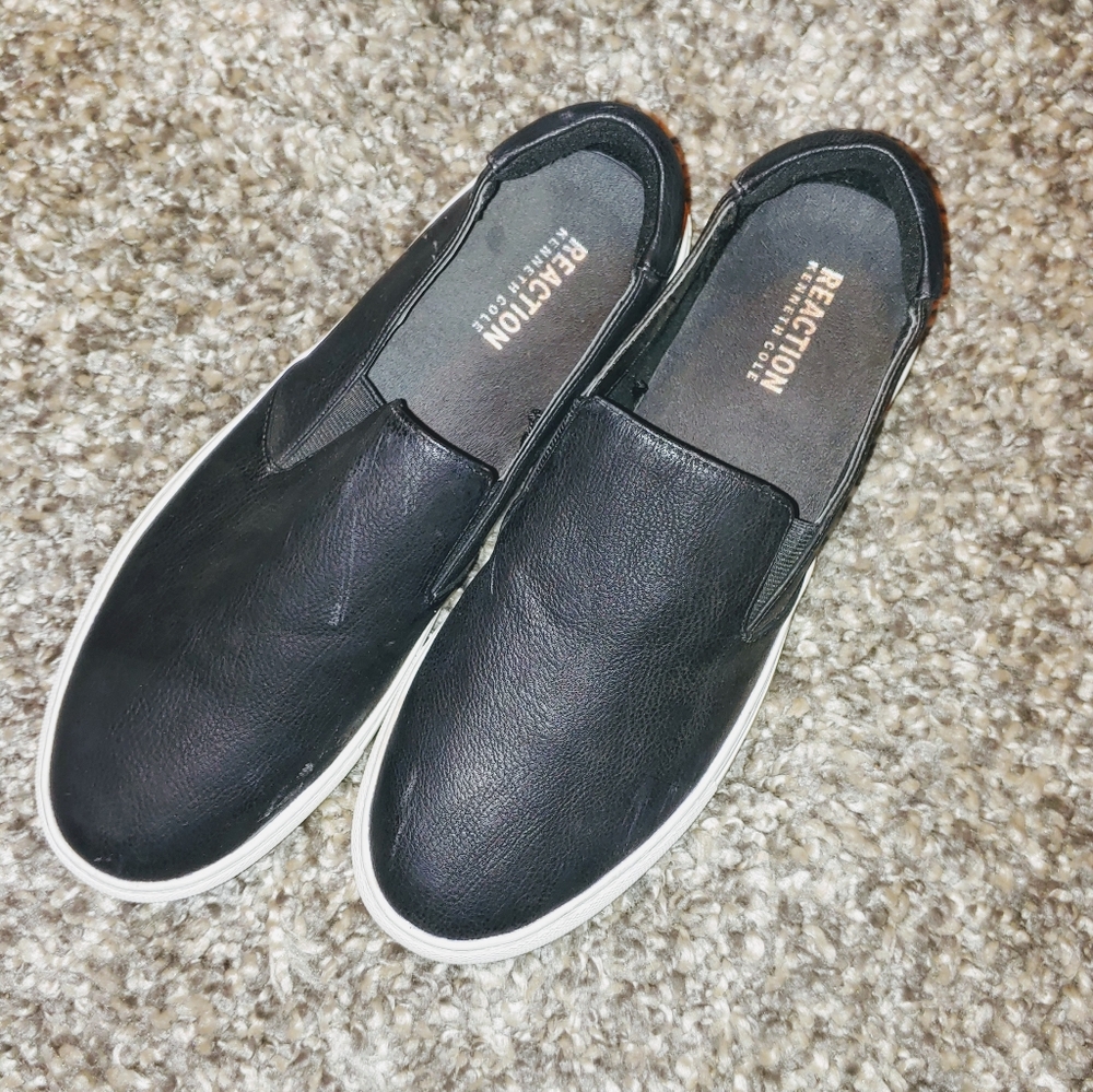 Reaction by Kenneth Cole shoes